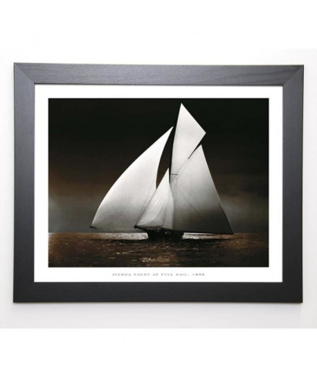 PHOTOGRAPHY COLLECTION Image encadrée Iverna Yacht at Full Sail, 1895  47x57 cm  Noir