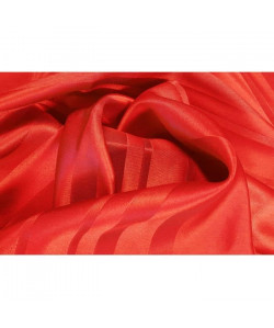 Rideau Vertigo  8 oeillets  Effet soie  135 x 245 cm  Rouge